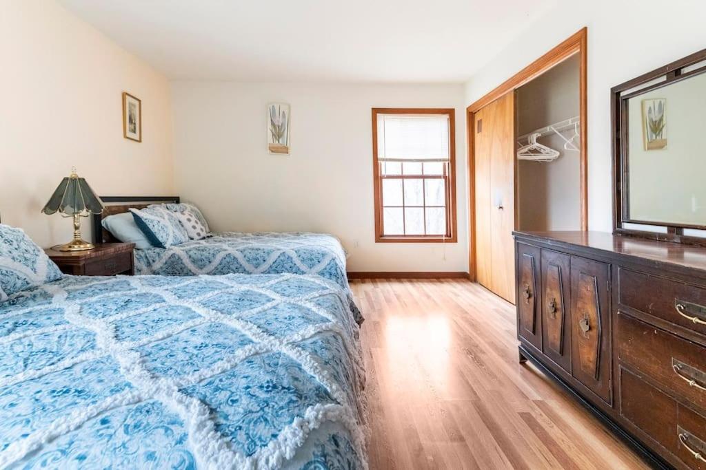 Cheerful Pocono Home Away From Home Albrightsville Екстериор снимка