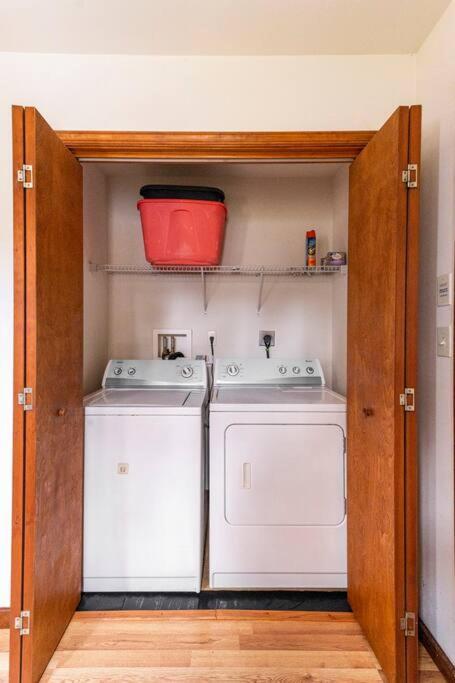 Cheerful Pocono Home Away From Home Albrightsville Екстериор снимка