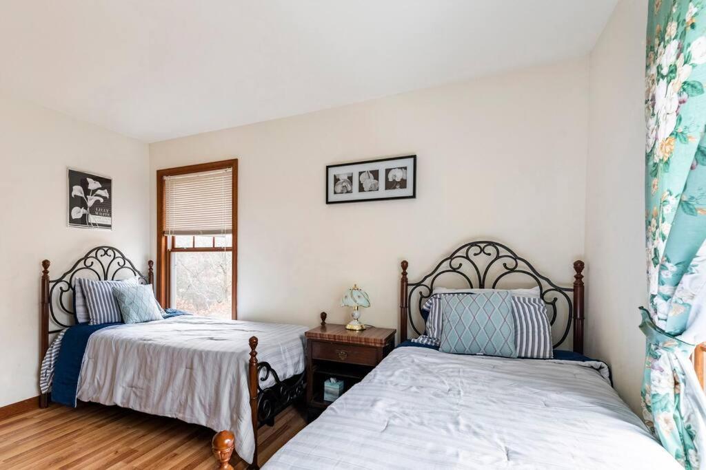 Cheerful Pocono Home Away From Home Albrightsville Екстериор снимка